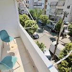 Center * Sarandë